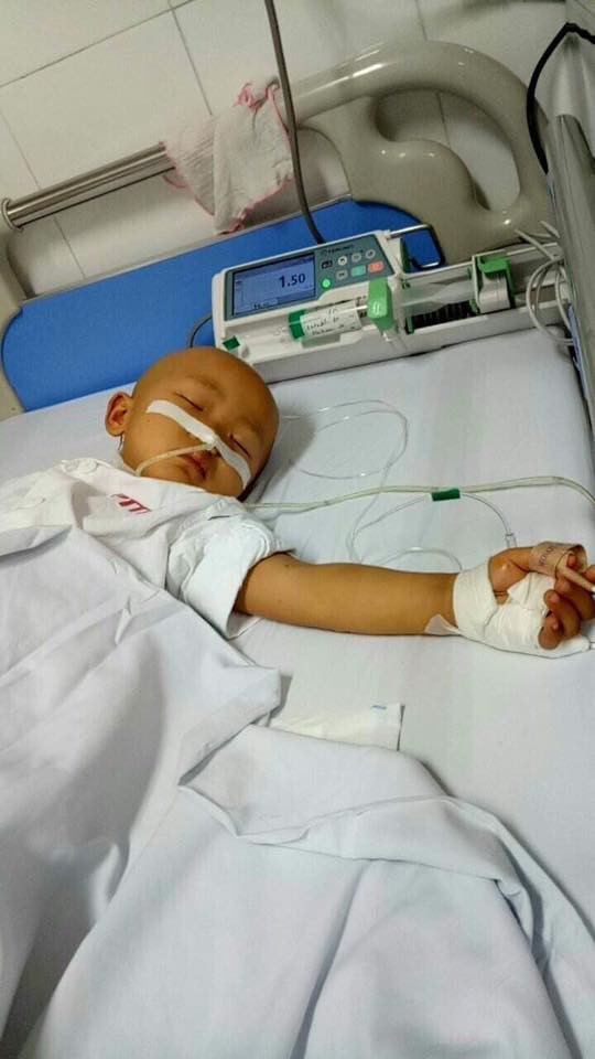 xót thương bé gái 4 tuổi đã bị ung thư buồng trứng 