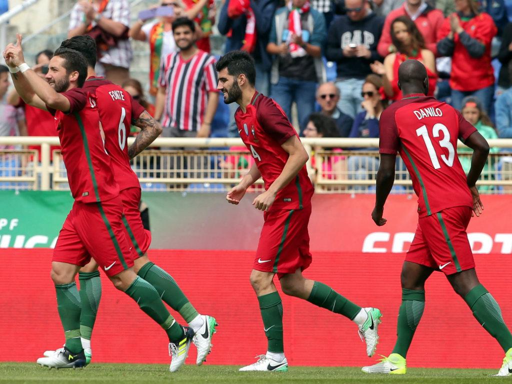 U20 Uruguay hạ Bồ Đào Nha và bước vào bán kết
