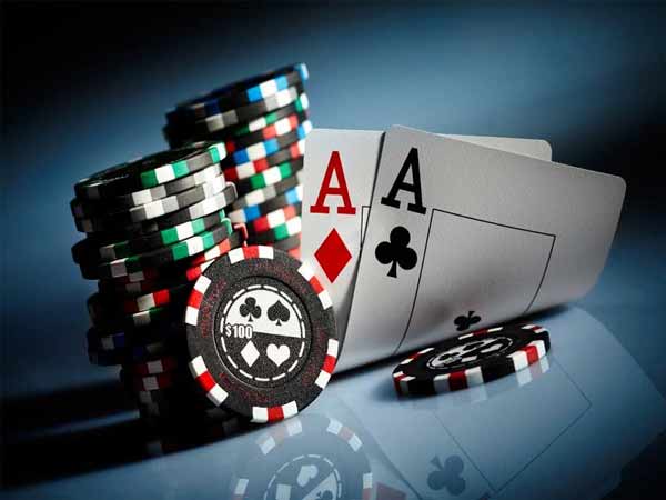 Chia sẻ các chiến thuật chơi poker online hiệu quả dành cho bạn