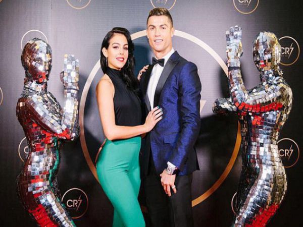 Vợ Ronaldo là ai - Những bóng hồng đi ngang cuộc đời Ronaldo