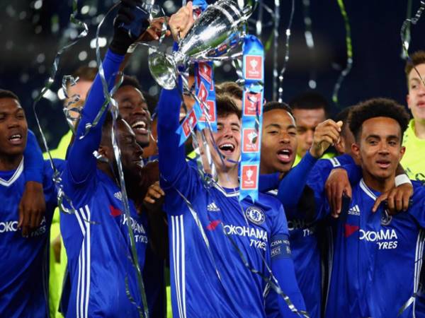 Chelsea vô địch Ngoại Hạng Anh bao nhiêu lần trong lịch sử?