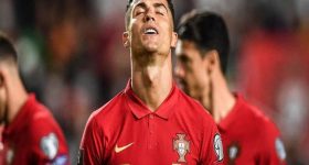 Bóng đá quốc tế tối 15/1: Ronaldo thừa nhận khó dự World Cup 2022