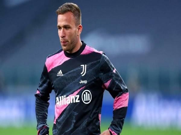 Tin Juventus 21/7: Juve xắp đàm phán với Arsenal về việc bán Melo
