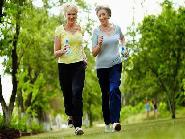 Những bài tập thể dục cho người già tốt cho sức khỏe